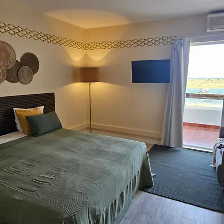 Corale Loft De Tavira *